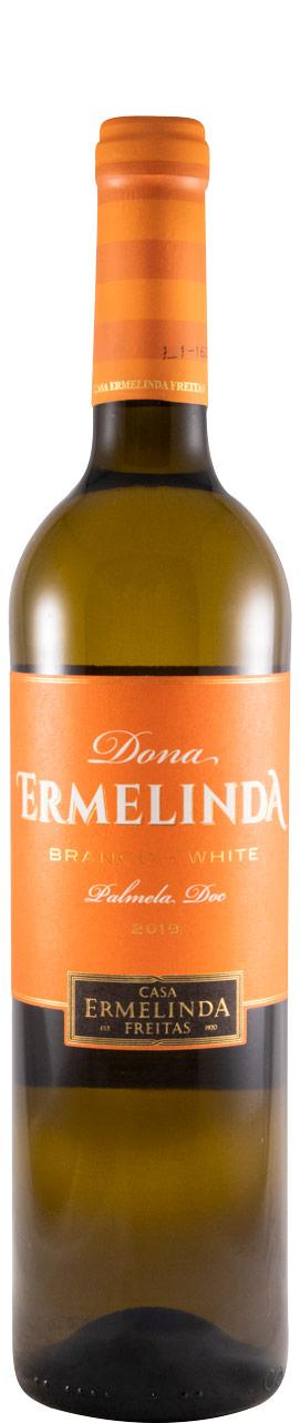 dona-ermelinda-branco-1667599-s237
